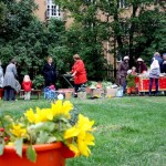 Sadonkorjuujuhlat Inarintien puutarhalla ke 31.8